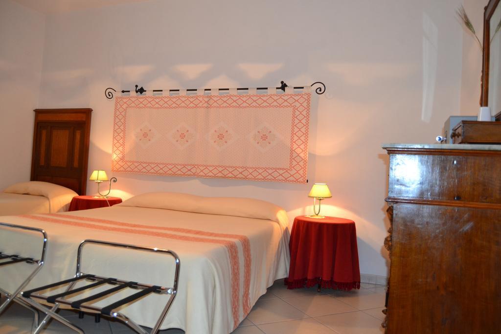 Su Cantaru Guesthouse Villanova Monteleone Exteriér fotografie