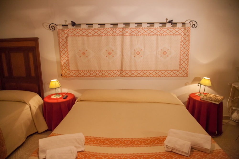 Su Cantaru Guesthouse Villanova Monteleone Exteriér fotografie